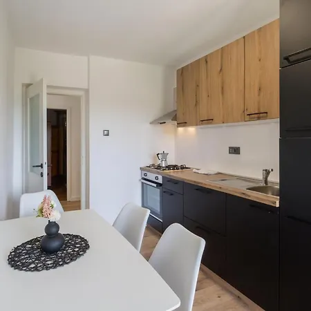 Andrea Apartment Porec Exterior photo
